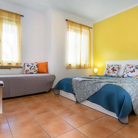 Rainbow Guest House Мадалена Экстерьер фото